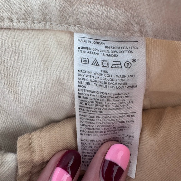 Banana Republic ITALIAN LINEN-COTTON WIDE LEG JEAN PANT in Cream - Picture 5 of 8